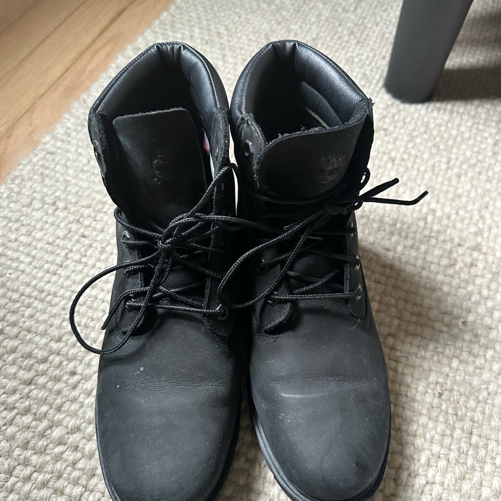 Timberland Black Ankle-High Leather Boots